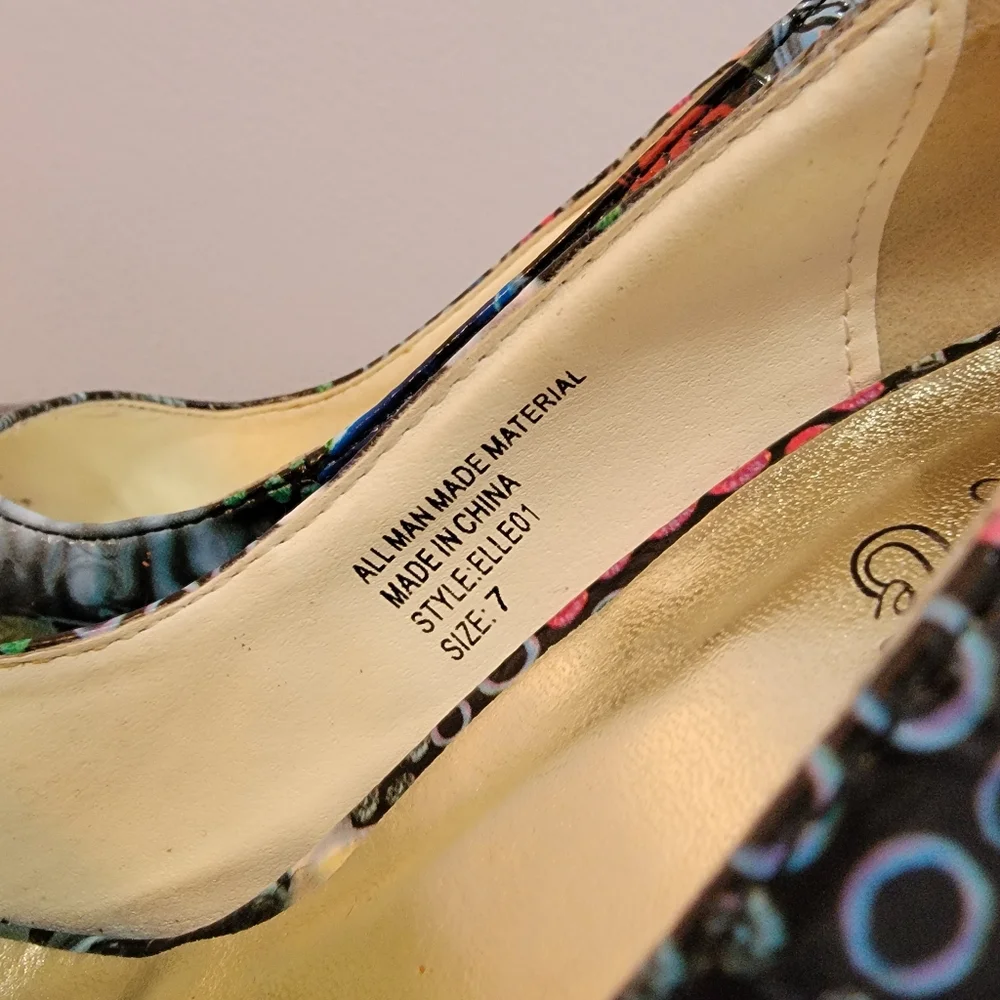 Rossette Elleo Multi Print Colorful Platform Stiletto Size 7